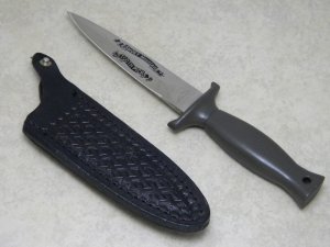 Parker Brothers Chattanooga, TN Surgical Steel Japan Smoky Mountain Toothpick Boot Knife