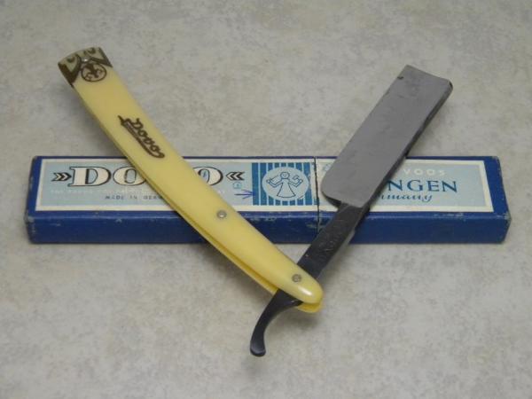 Vintage DOVO (Dorp & Voos) Fritz Bracht Solingen Germany Extra Hollow Ground Straight Razor in Box