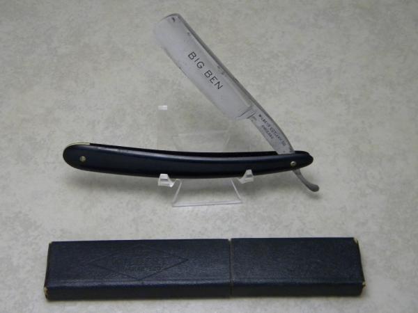 Vintage Wilbert Cutlery Co. Chicago "BIG BEN" Round Extra Hollow Ground Straight Razor in Box