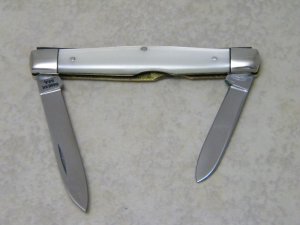 Case XX USA  7-Dot (1973) Imitation Pearl 92042 Pen Knife