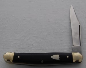 John Primble with Smooth Black Synthetic Covers in Near Mint Condition (775)
