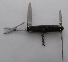 Henckels with Stag Covers in Excellent Condition (779) Henckels with Stag Covers in Excellent Condition (779)