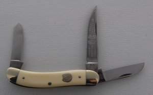 Bulldog Brand with Ivory Covers in Near Mint Condition (793)
