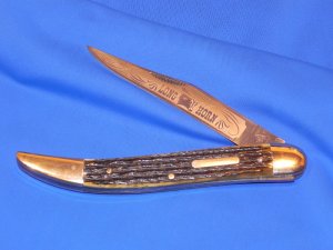 Vintage 1993 Bull Dog Brand Long Horn ToothPick Pocket Knife w/ Green Pick Bone Handles +Blade Etch