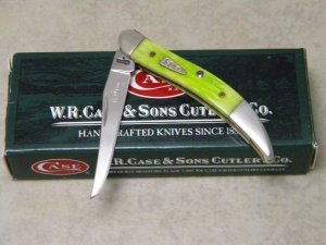 Case USA 2009 Lime Green Bone 1st Run 610096 SS Tiny Toothpick Knife in Box