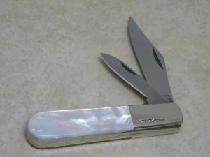Parker Cut. Co. Surgical Steel Japan Pearl Eagle Brand Model P-820 Barlow Knife
