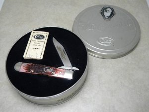 Case XX USA 2002 Cranberry Bone 6111 1/2L SS Cheetah Knife - New in Tin