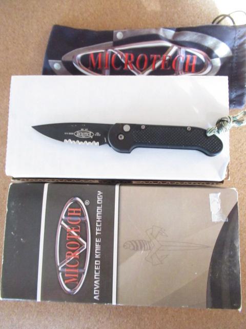 Microtech Mini UDT  BLACK Serrated 155-2
