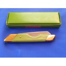 Vintage 1991 Taylor Cutlery (Elk Horn) Shark Knife w/ Green Derlin Handles and Elk Horn Shield & Box Vintage 1991 Taylor Cutlery (Elk Horn) Shark Knife w/ Green Derlin Handles and Elk Horn Shield & Box