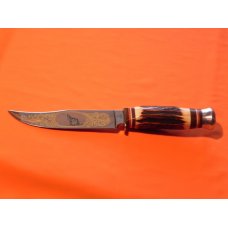 Vintage J A Henckels Presentation Fixed Blade Hunter w/ Deep Stag Handles & Great Blade Etch Wolf