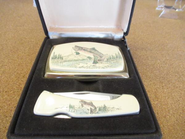 Western Knife & Belt Buckle With Fish Set Western Knife & Belt Buckle With Fish Set