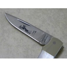 Parker Frost Japan Genuine Mother of Pearl Little Mustang Lockback Knife in Box Parker Frost Japan Genuine Mother of Pearl Little Mustang Lockback Knife in Box