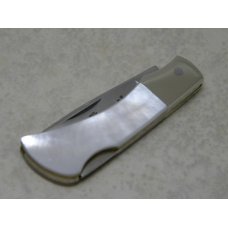 Parker Frost Japan Genuine Mother of Pearl Little Mustang Lockback Knife in Box Parker Frost Japan Genuine Mother of Pearl Little Mustang Lockback Knife in Box