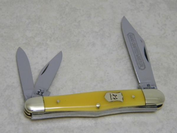 Kissing Crane Robt Klaas Solingen Germany Yellow 2736XIII Hand Crafted Whittler Knife c.1974 Kissing Crane Robt Klaas Solingen Germany Yellow 2736XIII Hand Crafted Whittler Knife c.1974