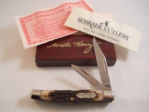 Schrade Uncle Henry 833UH USA Mint