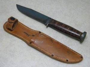 Western Boulder Colo. Stacked Leather WWII Mark 1 Fixed Blade Sheath Knife with Blued Blade 