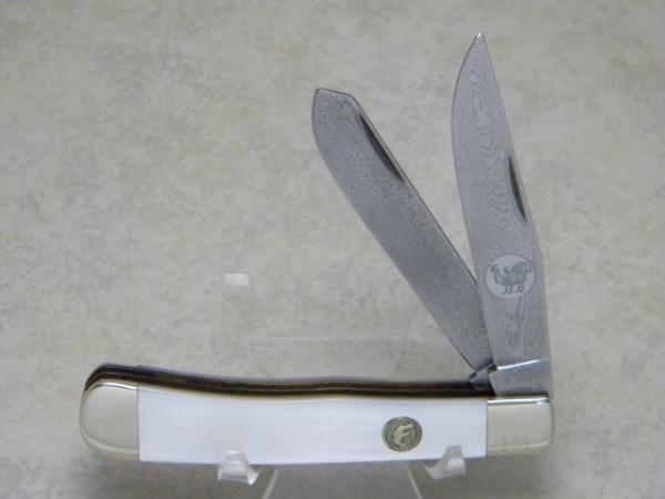 Hen & Rooster Bertram Cutlery Solingen Germany 312 Damascus Pearl Trapper Knife Hen & Rooster Bertram Cutlery Solingen Germany 312 Damascus Pearl Trapper Knife