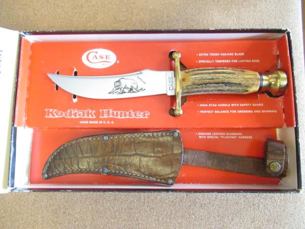Case XX Kodiak Fixed Blade Hunter Stag Handle CASE (serifs) Early Rare Nice Case XX Kodiak Fixed Blade Hunter Stag Handle CASE (serifs) Early Rare Nice