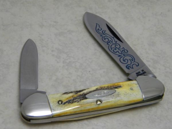 Case XX Stainless USA 3 Dot (1977) Stag 52131 SSP Blue Scroll Canoe Knife Case XX Stainless USA 3 Dot (1977) Stag 52131 SSP Blue Scroll Canoe Knife