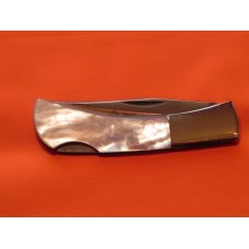 Vintage PUMA Gent Lock Blade Pocket Knife MDL#P210610MOP w/ Beautiful Fiery Mother Of Pearl Handles Vintage PUMA Gent Lock Blade Pocket Knife MDL#P210610MOP w/ Beautiful Fiery Mother Of Pearl Handles