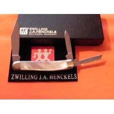 Vintage Zwilling J A Henckels 3 Blade Whitter Pocket Knife w/ Fiery Mother of Pearl Handles -NOS Vintage Zwilling J A Henckels 3 Blade Whitter Pocket Knife w/ Fiery Mother of Pearl Handles -NOS