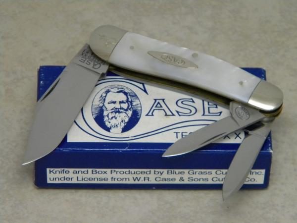 Case Classic 1993 Pearl 83043 1/2 Oval Shield Serial #0000 Split Backspring Whittler Knife in Box Case Classic 1993 Pearl 83043 1/2 Oval Shield Serial #0000 Split Backspring Whittler Knife in Box