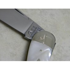 Case Classic 1993 Pearl 83043 1/2 Oval Shield Serial #0000 Split Backspring Whittler Knife in Box Case Classic 1993 Pearl 83043 1/2 Oval Shield Serial #0000 Split Backspring Whittler Knife in Box