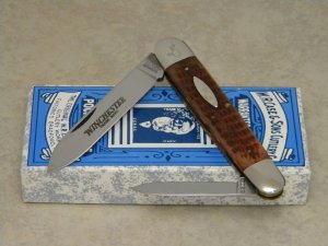 Case Classic 1990 Red Bone 62091 "Winchester Etch" Oval Shield Lg. Sleeveboard Pen Knife in Box