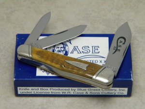 Case Classic 1995 Old Green Bone 63046J Arrowhead Shield Whittler Knife in Box