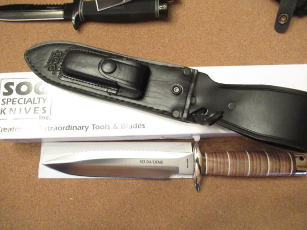 Sog Scuba/Demo Model  SSD89 Fixed Blade Knife