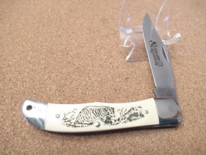 Schrade  Scrimshaw  Folding Hunter USA  Model SC524