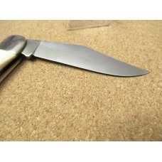 Schrade Scrimshaw Folding Hunter USA Model SC524 Schrade Scrimshaw Folding Hunter USA Model SC524