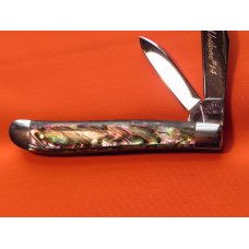 Queen #14 Peanut Pocket Knife w/ Great Abalone Handles! Queen Abalone #14 Blade Etch -Titusville PA Queen #14 Peanut Pocket Knife w/ Great Abalone Handles! Queen Abalone #14 Blade Etch -Titusville PA