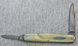 Schrade Walden #758; The Senator 