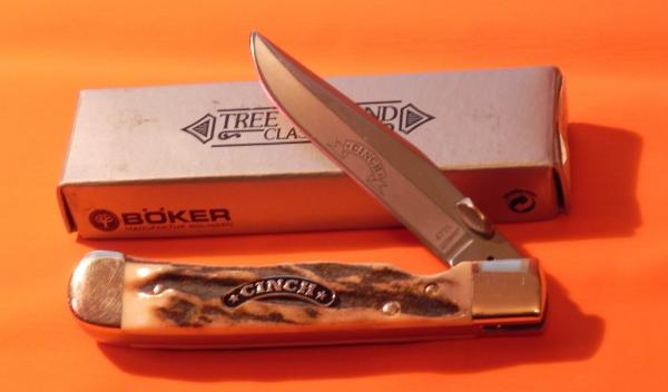 Boker "Cinch" 1 Blade Thumb Assist Open Trapper Mdl# 4715 w/ Stag Handles & Blade Etch +Orig Box Boker "Cinch" 1 Blade Thumb Assist Open Trapper Mdl# 4715 w/ Stag Handles & Blade Etch +Orig Box