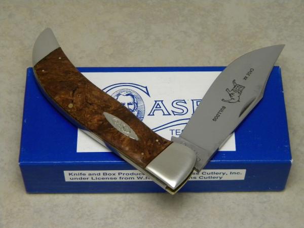 Case Classic 1990 Burl Wood Celluloid 71072 Oval Shield Bulldog Clasp Knife in Box