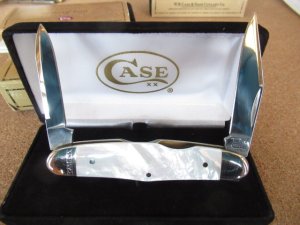 Case XX Pearl Humpback Whittler Pattern # 82046 1/2 SS 