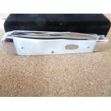 Case XX Pearl Trapper Pattern # 8254 SS Case XX Pearl Trapper Pattern # 8254 SS