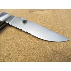 Queen Folding Lock Back Q-Tac Queen Folding Lock Back Q-Tac