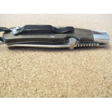 Queen Folding Lock Back Q-Tac Queen Folding Lock Back Q-Tac