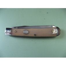 MOORE MAKER TRAPPER MOORE MAKER TRAPPER