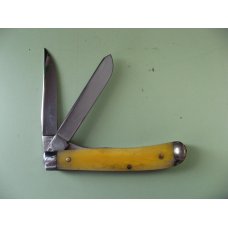 MOORE MAKER TRAPPER MOORE MAKER TRAPPER