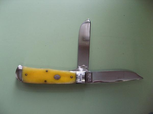 MOORE MAKER LARGE LOCKBACK TRAPPER MOORE MAKER LARGE LOCKBACK TRAPPER