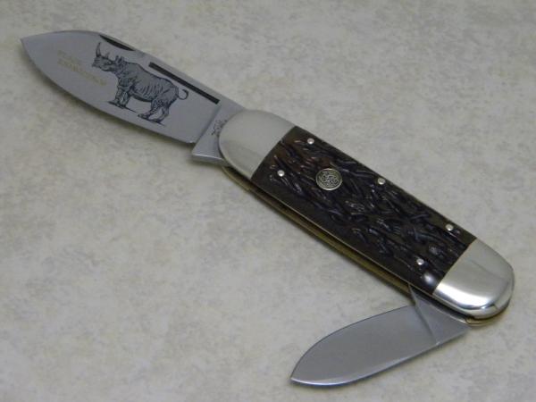 Bulldog Brand Germany Deep Jigged Bone Black Rhinoceros Elephant Toe Knife in Box c.1995 Bulldog Brand Germany Deep Jigged Bone Black Rhinoceros Elephant Toe Knife in Box c.1995
