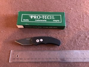 PRO TECH - 5415 RUNT J4 - Small Tanto Auto - AA - FREE SHIPPING 