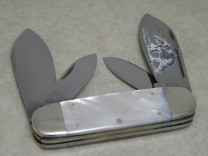 Bulldog Brand Germany Pearl Polar Bear 4 Blade Congress Elephant Toe Knife in Box c.2003