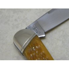 Case Classic 1995 Bone 63046 Arrowhead Shield Whittler Knife in Box Case Classic 1995 Bone 63046 Arrowhead Shield Whittler Knife in Box