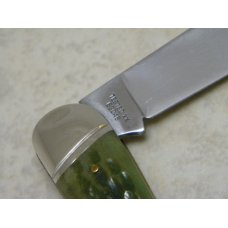 Case Classic 1994 Green Bone 63046 Bomb Shield Humpback Whittler Knife in Box Case Classic 1994 Green Bone 63046 Bomb Shield Humpback Whittler Knife in Box