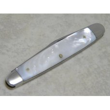 Queen Steel #4 Made in USA Pearl "Q76" Sleeveboard Pen Knife in Box c.1976