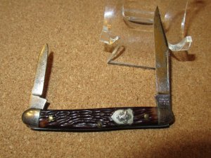 Scharde Walden NY. 2 Blade Scout Knife